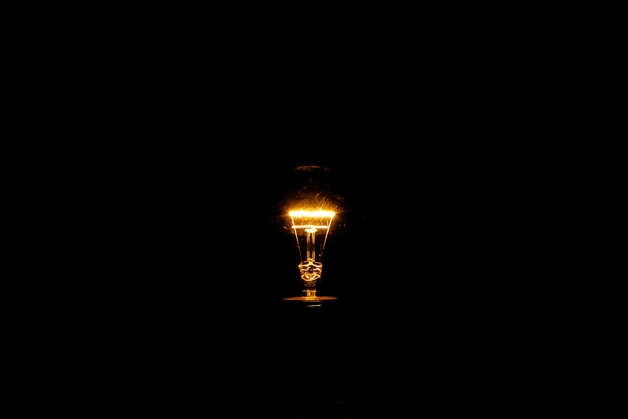 Bursting Lightbulb (11)