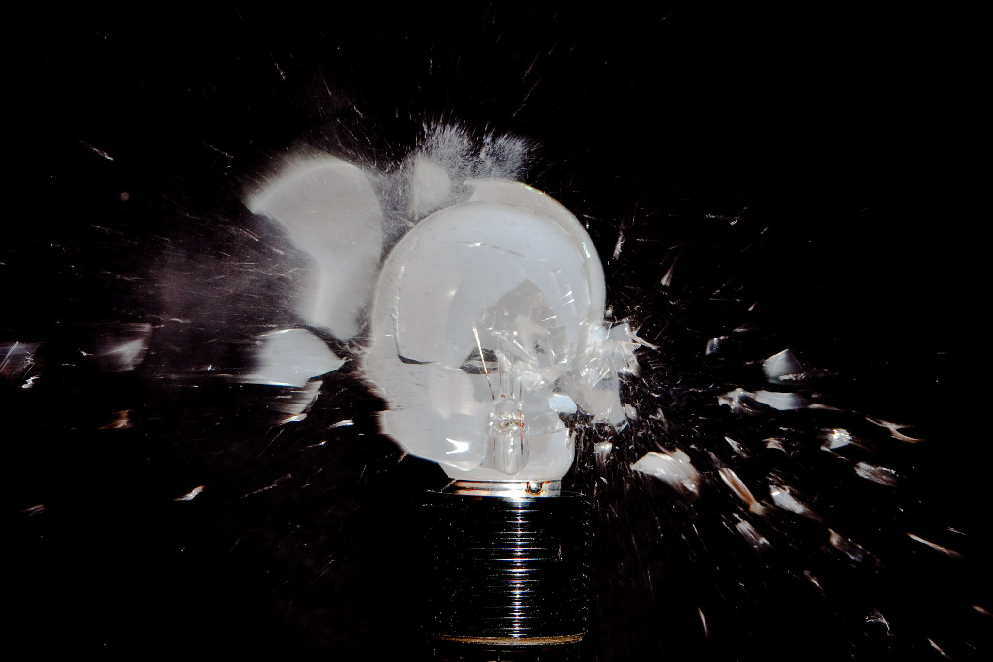 Bursting Lightbulb (5)